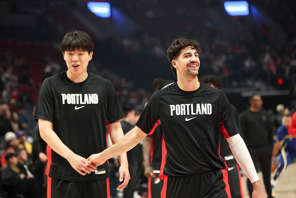 乐鱼登录入口-开拓者赛季表现：42胜进入附加赛，场均失误17.3联盟最多