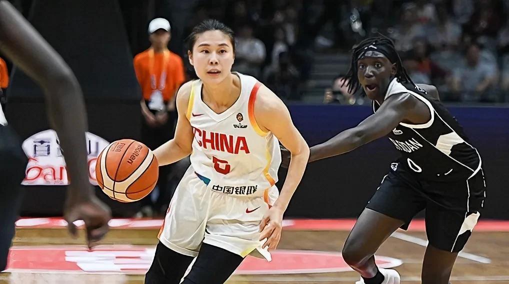 乐鱼官方入口-中国女篮力克南苏丹队听听各界媒体专家怎么说 宫鲁鸣或感谢一人